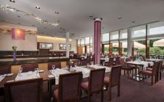 Holiday Inn Resort Warsaw Józefów by IHG